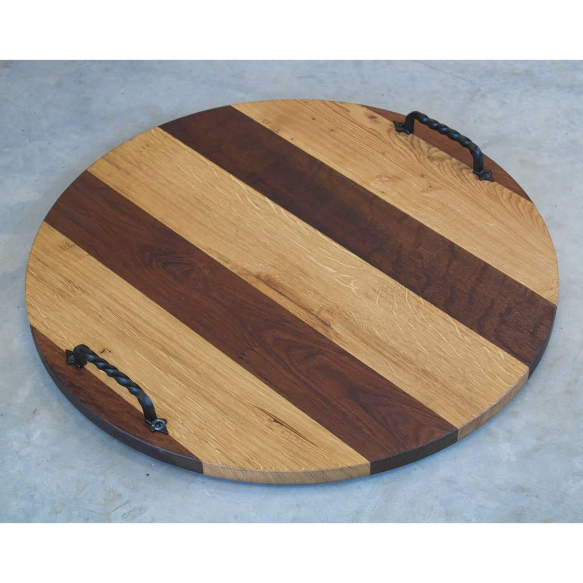 Round Cutting Board W/Handle