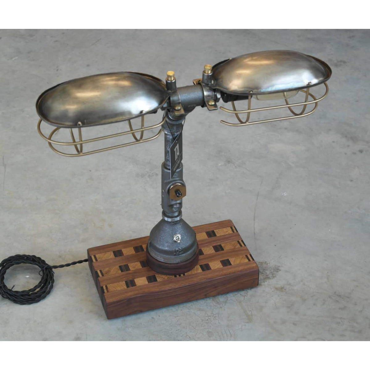 Traditional Bankers Lamp – SteampunkLot