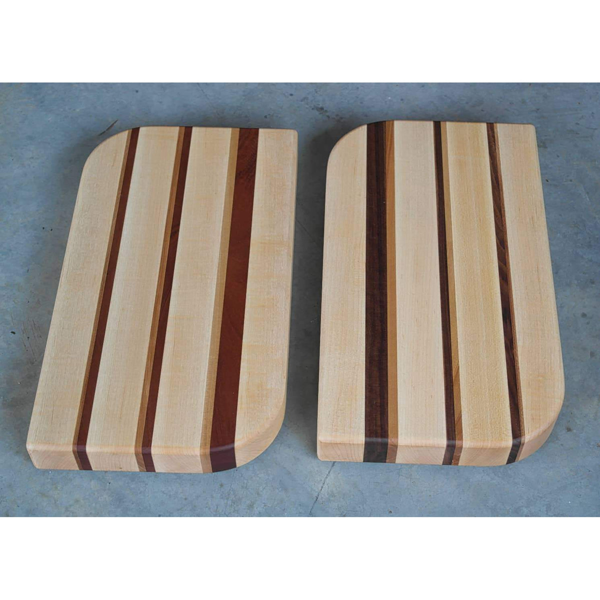 Corner cutting board 